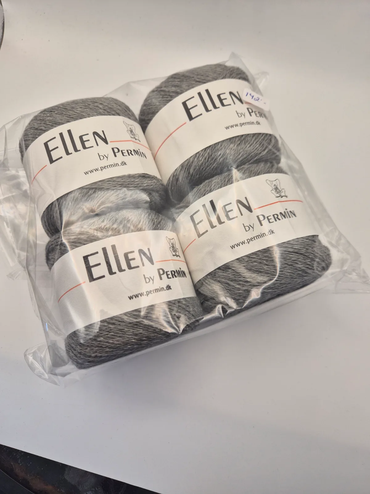 Rea paket Ellen 4 nystan färg Grå 883518 – Permin