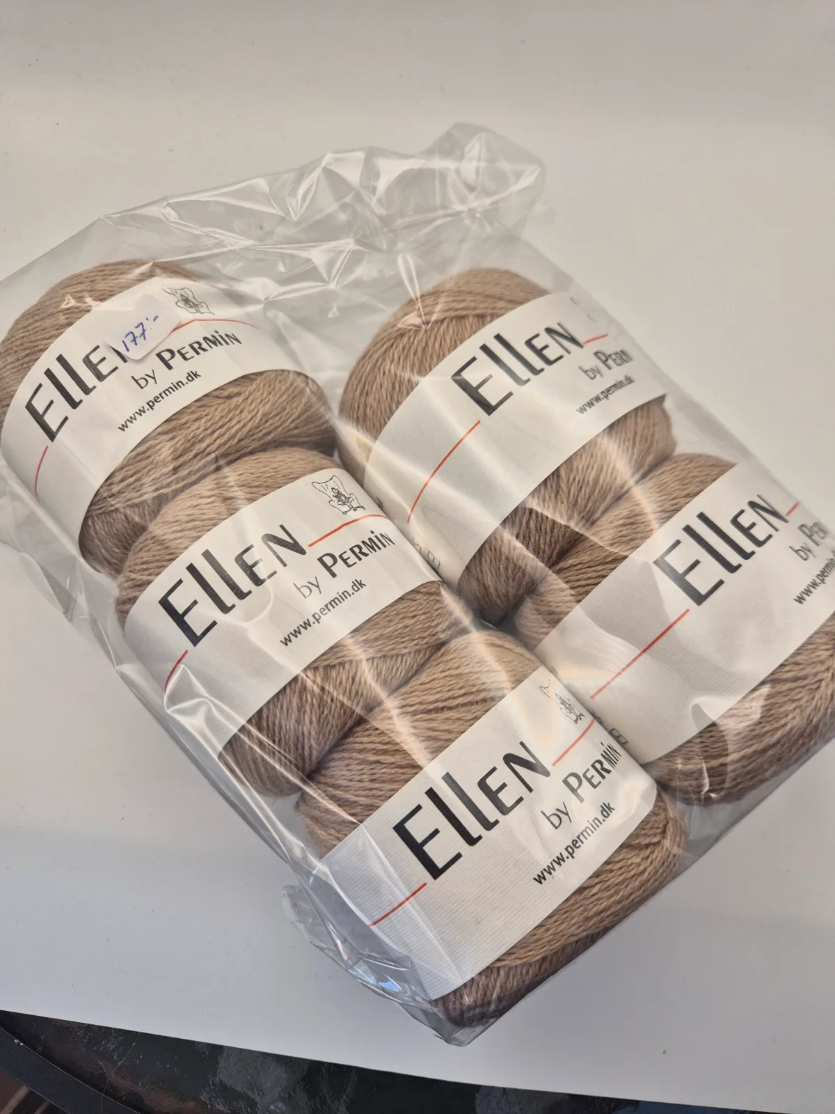 Rea paket Ellen 5 nystan färg Nötbrun 883502 – Permin