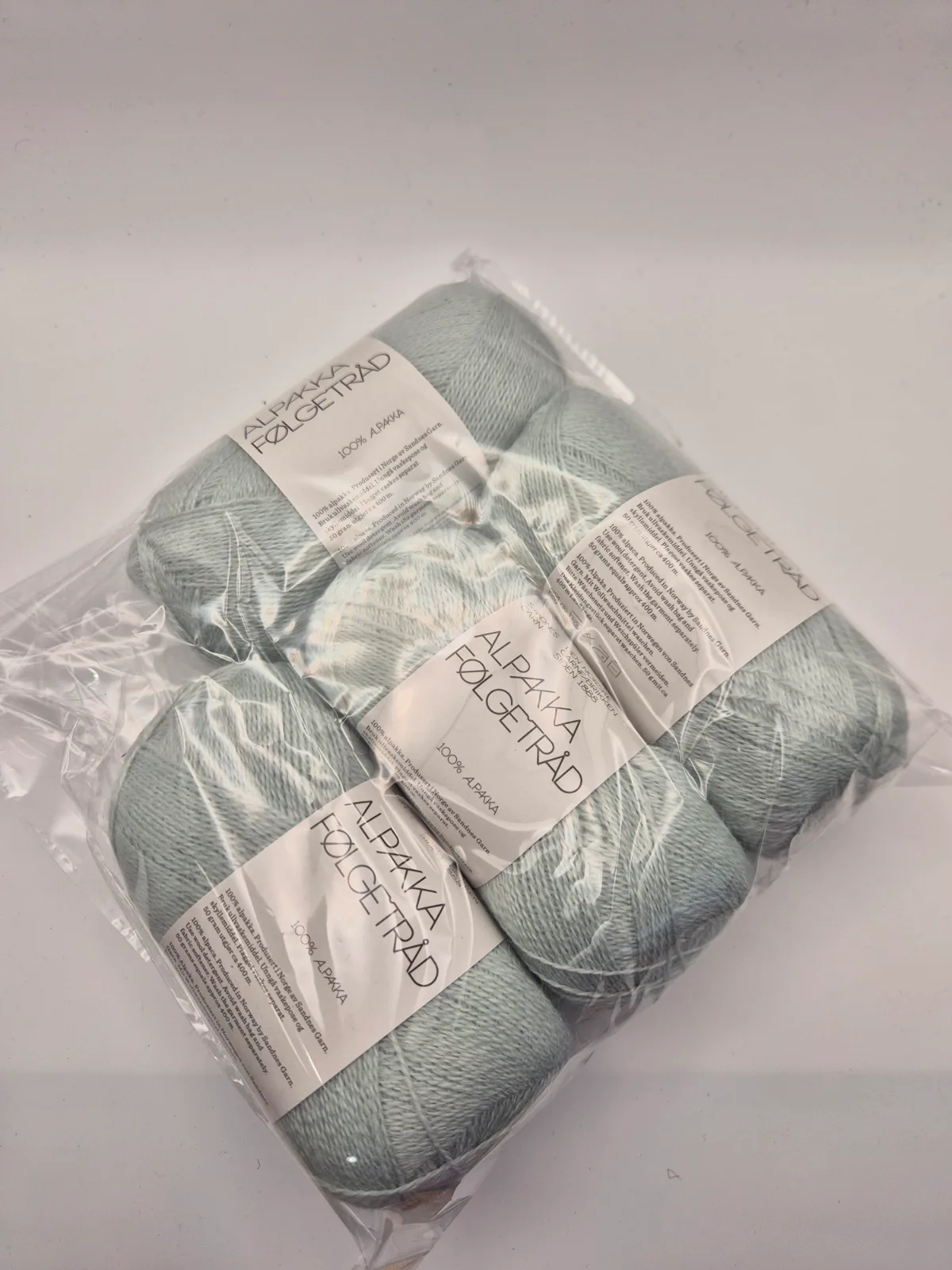 Rea paket Alpakka Följetråd 4 nystan färg Mint green 7911 – Sandnes